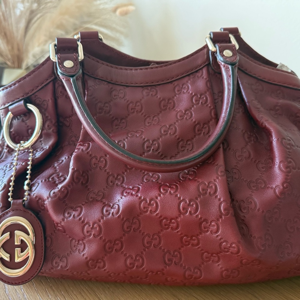 Gucci Burgundy Guccissima Large Leather Shoulder Bag